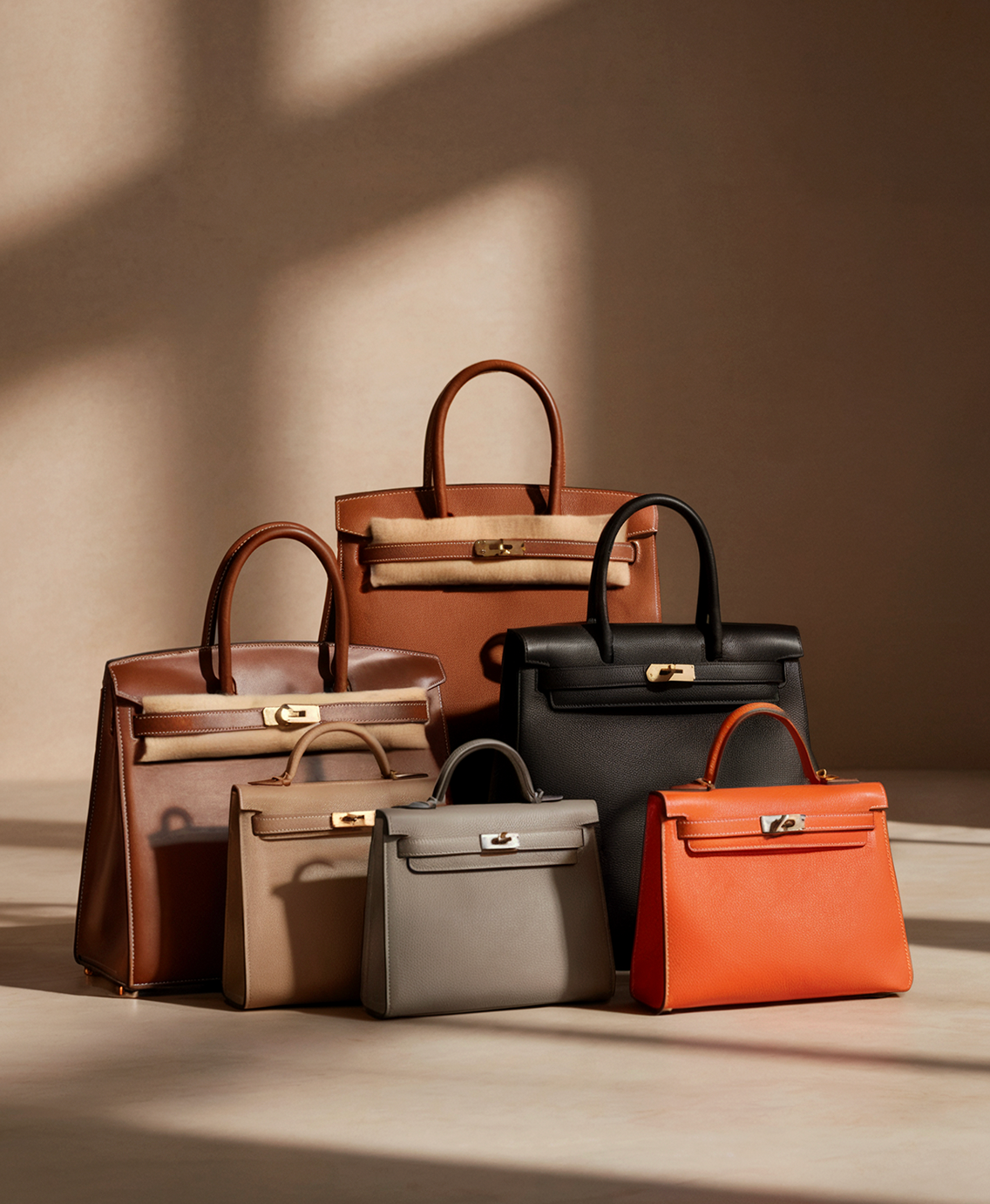 Hermes bags and purses in various colors Various Hermes luxury bags in purses